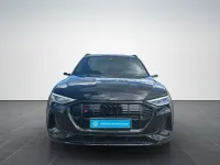 Gebraucht Audi e-tron Ambiente 369 kW (503 PS) 2022 Mythosschwarz metallic SUV