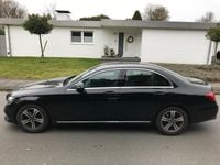 Gebraucht Mercedes E220 194 PS (142 kW) 2018 Schwarz Limousine