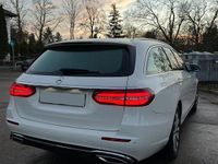 Gebraucht Mercedes E220 194 PS (142 kW) 2018 Weiß Kombi
