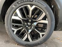 Neu Citroën C4 PureTech 131 PS (96 kW) 2025 Grün Limousine