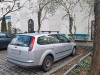 Używany Ford Focus Ambiente 101 KM (74 kW) 2007 Srebrny Kombi