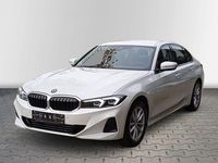 Gebraucht BMW 318 Shadowline 150 PS (110 kW) 2024 Weiss Limousine