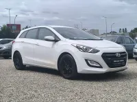 Gebraucht Hyundai i30 Trend 136 PS (100 kW) 2016 Weiß Limousine
