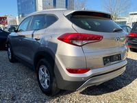 Second-hand Hyundai Tucson Advantage 177 CP (130 kW) 2018 Alb SUV