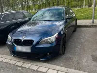 Gebraucht BMW 525 197 PS (144 kW) 2007 Blau Limousine