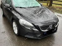 Gebraucht Volvo V40 150 PS (110 kW) 2015 Schwarz Coupé