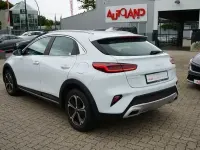 Gebraucht Kia XCeed Vision 141 PS (103 kW) 2022 Weiß SUV