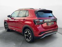 Gebraucht VW T-Cross R-line 150 PS (110 kW) 2025 Kings red metallic SUV
