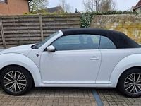 Gebraucht VW Beetle Sound 105 PS (77 kW) 2017 Weiß Kleinwagen
