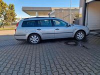 Gebraucht Ford Mondeo 125 PS (91 kW) 2001 Silber Kombi