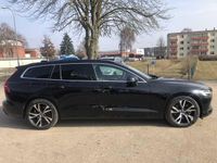 Gebraucht Volvo V60 145 PS (106 kW) 2025 Kombi