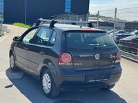 Gebraucht VW Polo Trendline 75 PS (55 kW) 2005 Schwarz Kleinwagen