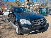 Gebraucht Mercedes ML300 2009 Schwarz SUV