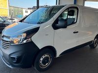 Gebraucht Opel Vivaro 150 PS (110 kW) 2020 Weiß Van / Kleinbus