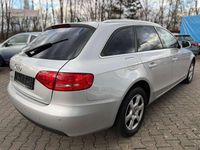 Gebraucht Audi A4 Attraction 160 PS (117 kW) 2008 Eissilber metallic Kombi
