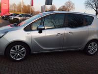 Gebraucht Opel Meriva 110 PS (80 kW) 2015 Silber Van / Kleinbus