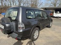 Gebraucht Mitsubishi Pajero 190 PS (139 kW) 2016 Grau SUV