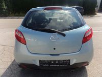 Second-hand Mazda 2 Independence 103 CP (75 kW) 2009 Albastru Berlinǎ