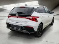 Gebraucht Hyundai i20 Blackline 90 PS (66 kW) 2026 Weiß Kleinwagen