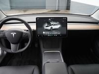 Gebraucht Tesla Model 3 Standard Range 208 kW (283 PS) 2023 Weiß Limousine