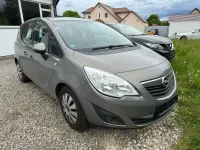 Gebraucht Opel Meriva Edition 101 PS (74 kW) 2010 Braun Van / Kleinbus