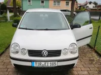 Używany VW Polo Basis 75 KM (55 kW) 2003 Biały Sedan/Limuzyna