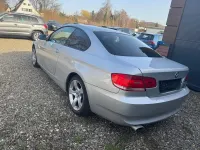 Gebraucht BMW 320 170 PS (125 kW) 2008 Silber Coupé