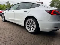 Gebraucht Tesla Model 3 324 kW (441 PS) 2022 Weiß Limousine