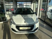 Gebraucht Peugeot 208 68 PS (50 kW) 2018 Weiß Kleinwagen