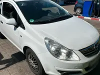 Używany Opel Corsa 60 KM (44 kW) 2010 Biały Hatchback