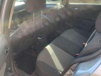 Gebraucht Opel Astra 105 PS (77 kW) 2006 Silber Limousine