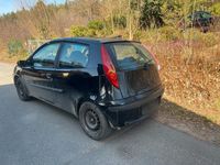 Gebraucht Fiat Punto 75 PS (55 kW) 2002 Schwarz Kleinwagen