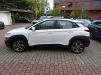 Gebraucht Hyundai Kona Trend 141 PS (103 kW) 2022 Weiß SUV