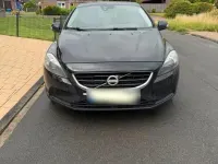 Gebraucht Volvo V40 150 PS (110 kW) 2012 Schwarz Kleinwagen