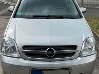 Gebraucht Opel Meriva Essentia 125 PS (91 kW) 2003 Silber Van / Kleinbus