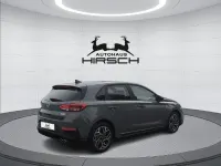 Neu Hyundai i30 150 PS (110 kW) 2026 Grau Limousine