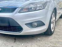 Second-hand Ford Focus 106 CP (77 kW) 2010 Argintiu Berlinǎ