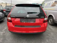 Gebraucht Skoda Rapid Style 105 PS (77 kW) 2014 Corridarot Kleinwagen