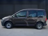 Gebraucht VW Caddy Basis 84 PS (61 kW) 2017 Chestnut brown Van / Kleinbus
