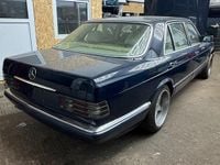 Gebraucht Mercedes 560 279 PS (205 kW) 1990 Blau Limousine
