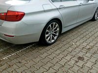 Gebraucht BMW 520 190 PS (139 kW) 2015 Silber Limousine