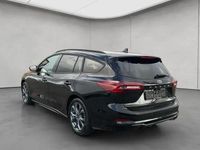 Gebraucht Ford Focus ST-Line X 155 PS (114 kW) 2024 Agate black metallic Kombi