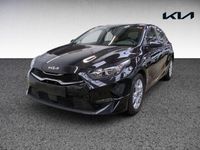 Używany Kia Ceed Vision 140 KM (102 kW) 2025 Czarny Hatchback