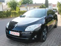 Gebraucht Renault Mégane Bose Edition 131 PS (96 kW) 2011 Schwarz Limousine