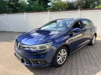 Gebraucht Renault Mégane GrandTour Intens 132 PS (97 kW) 2017 Blau Kombi