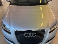 Gebraucht Audi A3 Sportback Ambition 125 PS (91 kW) 2010 Grau Kleinwagen