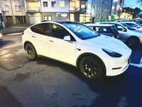 gebraucht Tesla Model Y Long Range Weiß 2023