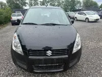 Gebraucht Suzuki Splash Basic 65 PS (47 kW) 2009 Kleinwagen