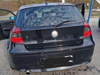 Gebraucht BMW 116 116 PS (85 kW) 2006 Schwarz Kleinwagen