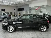 Używany Audi A1 Ambition 90 KM (66 kW) 2011 Czarny Hatchback